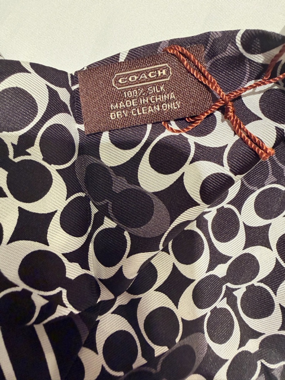 Rare Y2K Coach Signature Chevron Silk Ponytail Scarf #98479 - Picture 3 of 3